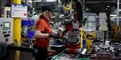 Toyota fête la Yaris hybride et assume son choix