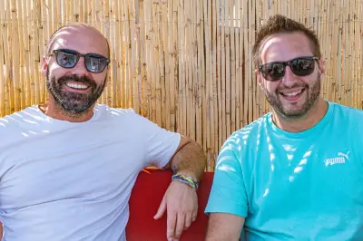 Trois Cafés Gourmands à Hyères : le public, Goldman, leurs 10 ans
