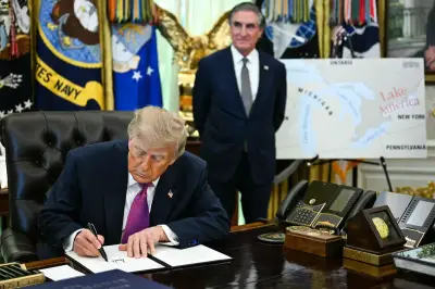 Trump signe un décret pour renommer le lac Ontario en « lac d'Amérique »