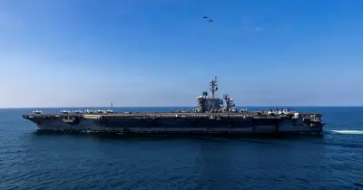 Trump veut déplacer l'îlot des porte-avions, un projet contesté