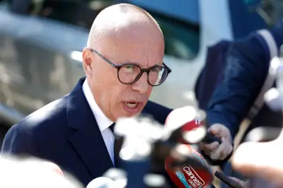 Tête de cochon à Nice : Ciotti veut se porter partie civile