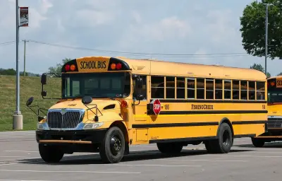 Une fillette autiste de six ans oubliée dans un bus scolaire à Memphis