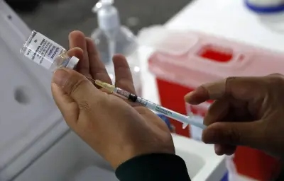 Une étude controversée sur la surmortalité Covid finalement retirée