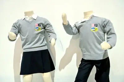Uniforme scolaire : ces villes qui prolongent l'expérimentation