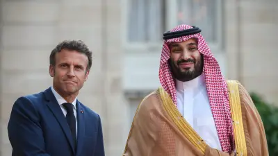 Visite de MBS à Paris : accords économiques et sécurité au menu