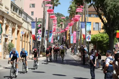 Vuelta 2026 : images des deux premières étapes sur la Côte d'Azur
