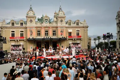 Vuelta 2026 : Pogacar, Roglic, Pedersen et Langellotti présentés à Monaco