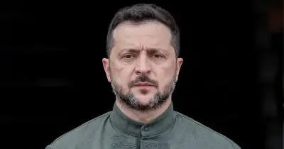 Zelensky : des élections en temps de guerre détruiraient l'Ukraine