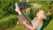 À 100 ans, elle dévoile sa routine aquagym pour rester en forme