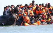 157 migrants secourus après un incendie en Manche