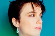 Adèle Haenel publie « Viser juste » : libérer la parole, objectif de sa vie