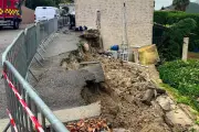 Alpes-Maritimes : effondrement spectaculaire d'un mur et d'une chaussée à Tourrette-Levens