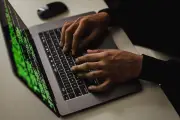 Assistant d'éducation mis en examen pour des milliers d'images pédopornographiques