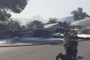 Atterrissage d'urgence d'un avion d'entraînement sur la D113