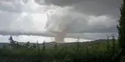 Aude : une tornade détruit des centaines d'habitations