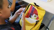 Avignon : 300 élèves recevront des fournitures grâce à IciPass