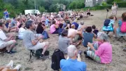 Balade poétique au clair de lune : un succès pour les Passeurs de Mémoire
