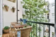 Balcon : plantes et mobilier pour optimiser un petit espace