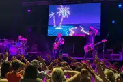 Bande à Part : le trio corse qui anime la tournée Ça c'est le Sud