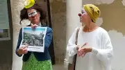 Beaucaire : une visite burlesque avec deux clownes