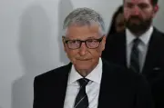 Bill Gates : l'IA exige une réponse mondiale sans précédent