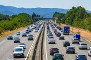 Bornes de recharge saturées sur les autoroutes