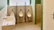 Bouc-Bel-Air : nouvelles toilettes à l'école des Pins