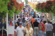 Braderie du Mourillon à Toulon : déstockage jusqu'à -70% du 7 au 9 août