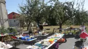 Braderie très fréquentée au Secours populaire de Saint-Chély