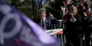 Budget 2027 : Mélenchon promet une censure certaine