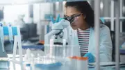 Cancer du sein métastatique : des tumeurs sur puce pour mieux choisir les traitements