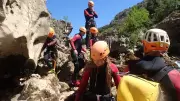 Canyoning au Pont du Diable : sauts et rappel de 14 mètres