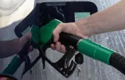 Carburants : le gouvernement prépare la reconduction des aides