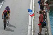 Chute de Maëva Squiban dans la descente de Colomars sur le Tour de France femmes
