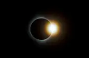 Éclipse : l'ombre de la Lune, un observatoire unique