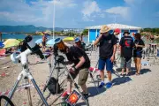 Éclipse solaire : 2 000 lunettes et 8 télescopes pour la foule au Brusc