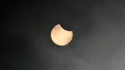 Éclipse solaire à Nîmes : où observer le phénomène ?