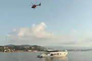 Collision à Mandelieu : recherches sous-marines pour retrouver le pilote disparu