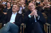 Darmanin renonce à la présidentielle et soutient Philippe