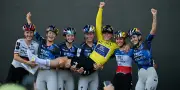 Demi Vollering remporte le Tour de France, sacre d'une championne
