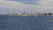 Deux femmes meurent après la chute de leur voiture dans le port de Port-Louis