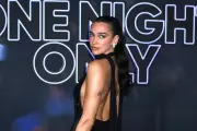 Dua Lipa pressentie pour co-animer San Remo 2027
