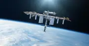 Espace : les manœuvres russes se multiplient, la France s'inquiète
