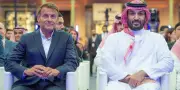 Esports World Cup : Macron et le prince saoudien côte à côte