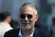 Faure candidat, l'Islande dit non à l'UE, agression homophobe, Népal, budget : le récap du week-end