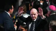 FIFA : l'UEFA et ses alliés lâchent Infantino