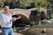 Fête du Vieux-pont à Vins-sur-Caramy pour financer sa rénovation