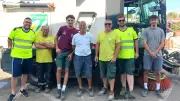 Fête votive d'Uchaud : les hommes en jaune, acteurs indispensables