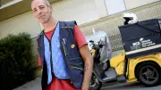Gilet rafraîchissant : La Poste teste une innovation pour ses facteurs