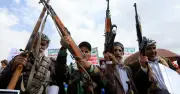 Houthis menacent de bloquer le détroit de Bab el-Mandeb